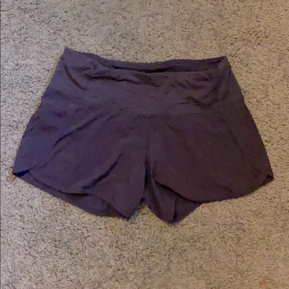 Lululemon SPEED UP shorts 4”